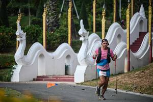 BIB: 10561
                            <button type="button" onclick="openModal(22503360)" class="btn btn-primary btn-sm float-right btn-popup" data-toggle="modal" data-target=".modal-high-quality">
                        <i class="fas fa-shopping-cart"></i> Add to Cart
                    </button>
                                            <button type="button" onclick="isThisMe(22503360, true)" class="btn btn-success btn-sm float-right btn-popup btn-isme hidden" data-toggle="tooltip" data-placement="bottom" title="นี่คือรูปของคุณใช่ไหม คลิกที่นี่เพื่อเอาเข้าอัลบั้ม">
                        <i class="fas fa-plus"></i> Add to album
                    </button>
                    <button type="button" onclick="isThisMe(22503360, false)" class="btn btn-warning btn-sm float-right btn-popup btn-isnotme hidden">
                        <i class="fas fa-ban"></i> Remove from album
                    </button>